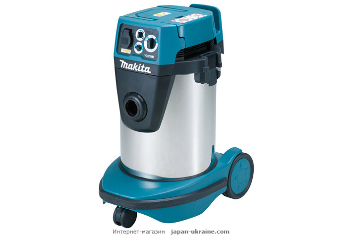 Пылесос MAKITA VC3211M