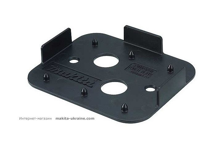 Вибрационная шлифмашина MAKITA BO4555 + кейс 824562-2