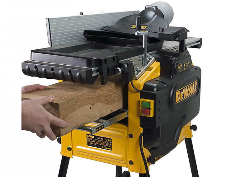 Рейсмусно-фуговальный станок DeWALT D27300
