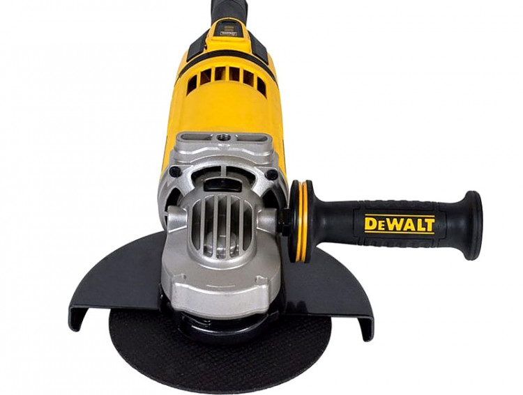 Болгарка DeWALT DWE4579