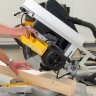 Торцовочная пила DeWALT D27111