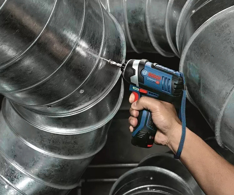 Аккумуляторный ударный гайковерт BOSCH GDR 12V-105 Solo