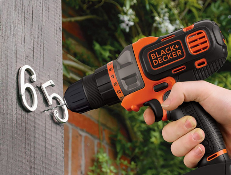 Аккумуляторная дрель-шуруповерт BLACK&DECKER MT218KB