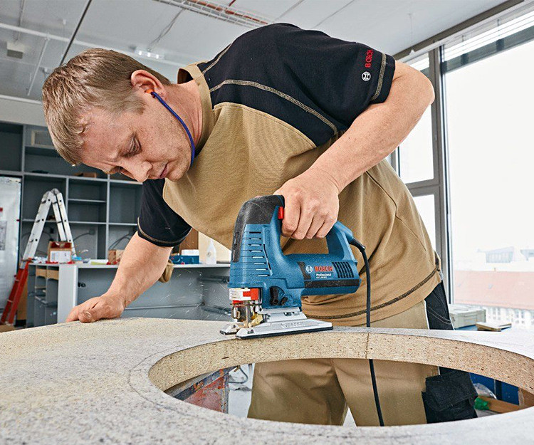 Лобзик BOSCH GST 160 BCE (L-BOXX)