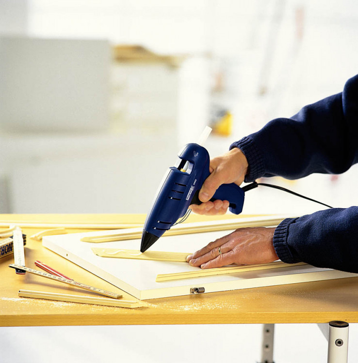 Клеевой стержнь RAPID 40302777