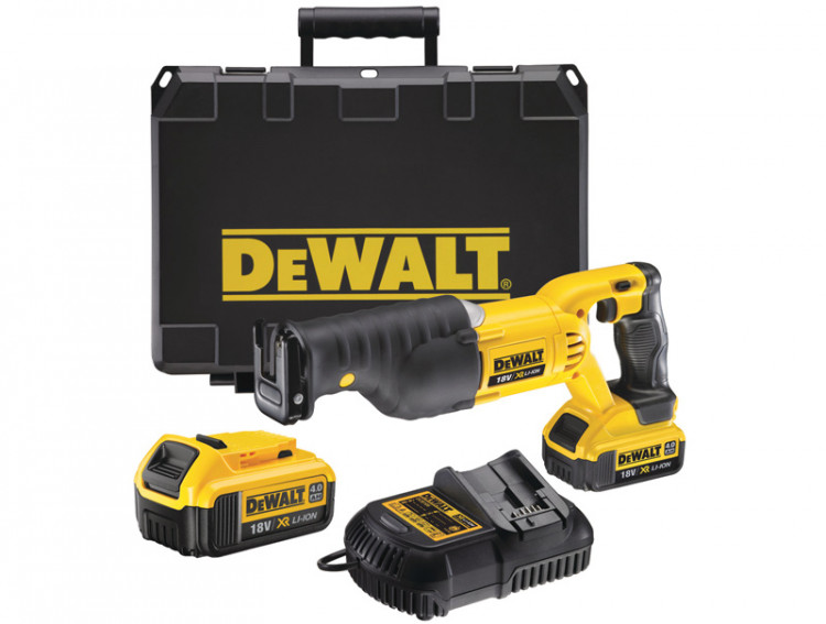 Аккумуляторная сабельная пила DeWALT DCS380M2