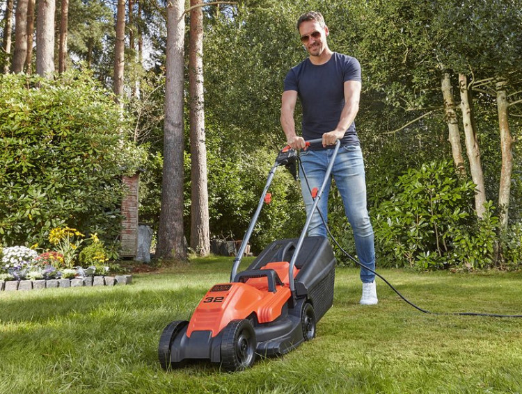 Газонокосилка BLACK&DECKER BEMW451