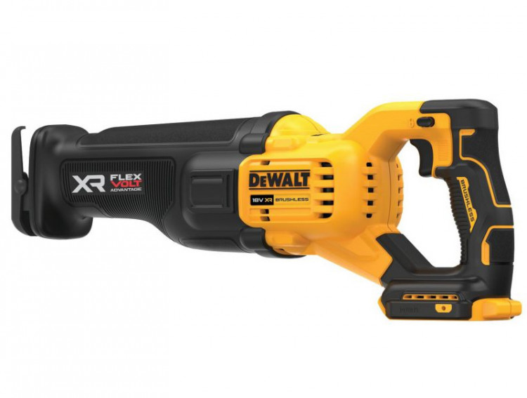 Аккумуляторная сабельная пила DeWALT DCS386NT