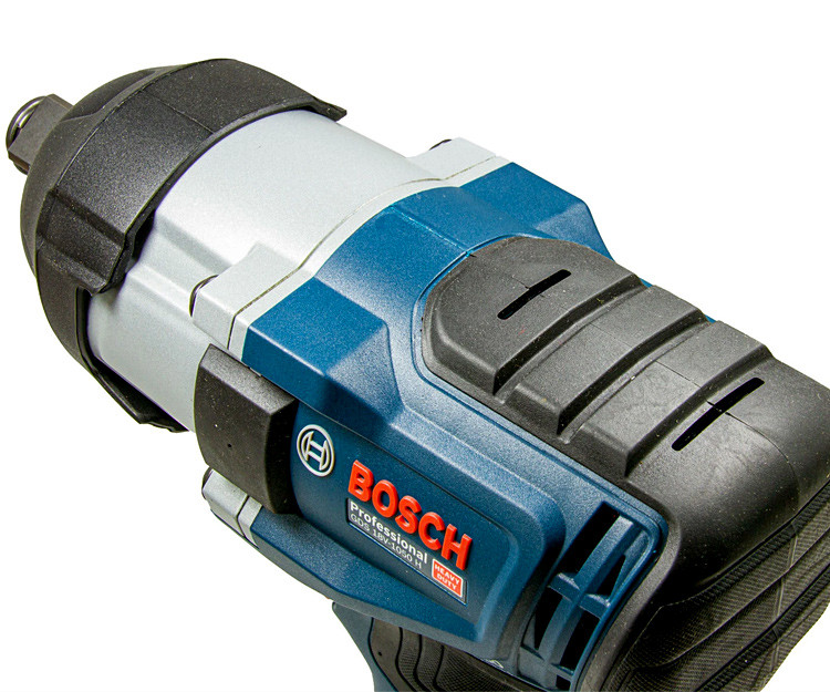 Аккумуляторный ударный гайковерт BOSCH GDS 18V-1050 H Solo