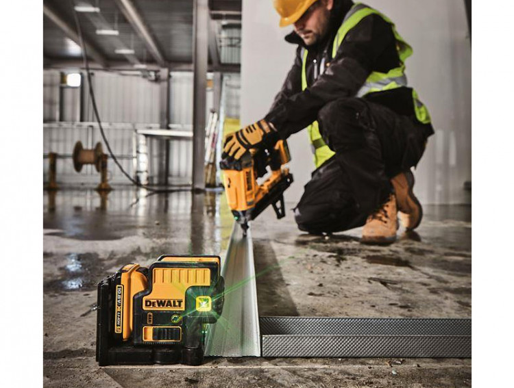 Лазер самовыравнивающийся DeWALT DCE085D1G