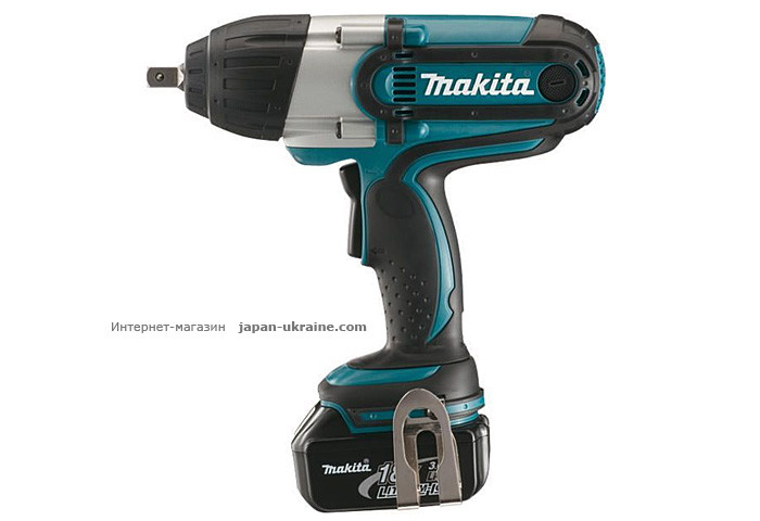 Аккумуляторный ударный гайковерт MAKITA DTW450RFJ