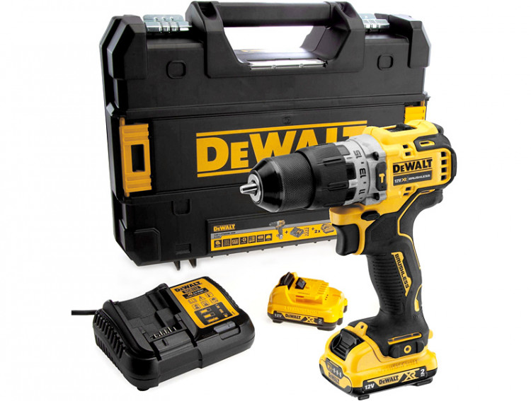 Аккумуляторная дрель-шуруповерт DeWALT DCD706D2