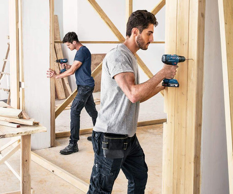 Набор аккумуляторного инструмента BOSCH GSR 180 LI + GDX 180 LI (2x GBA 18V 1,5 Ah)