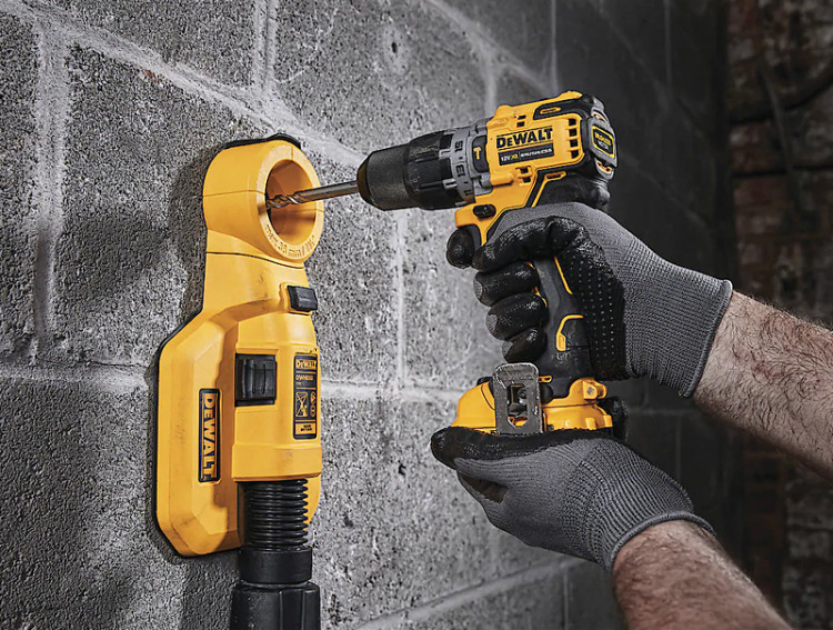 Аккумуляторная дрель-шуруповерт DeWALT DCD706N