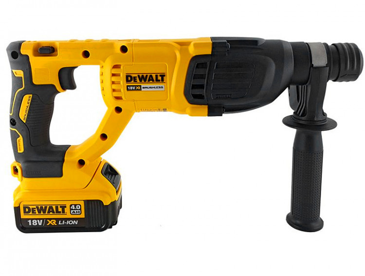 Аккумуляторный перфоратор DeWALT DCH133M1