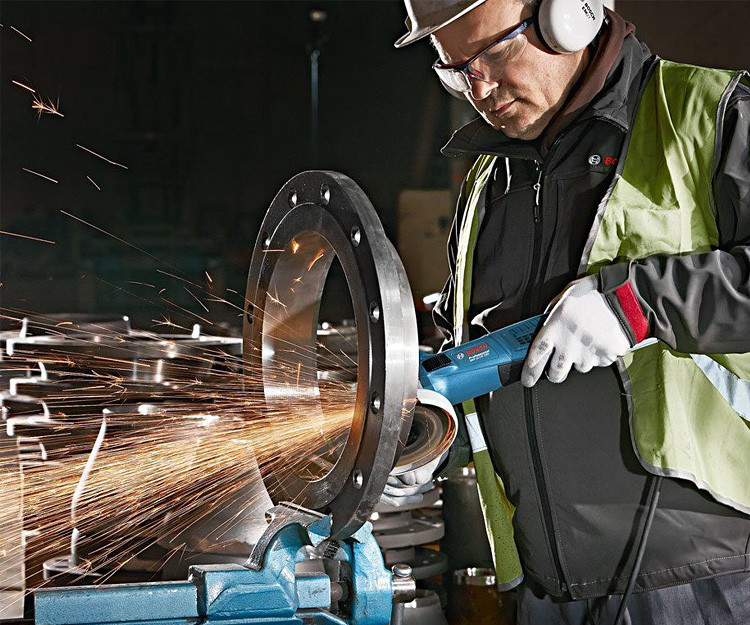 Болгарка BOSCH GWS 13-125 CIE