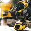 Аккумуляторная дрель-шуруповерт DeWALT DCD709D2T