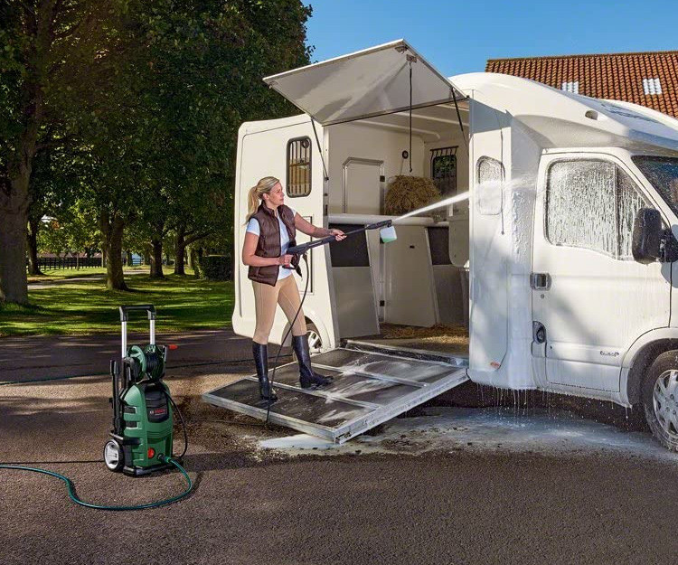 Мойка высокого давления BOSCH AdvancedAquatak 150