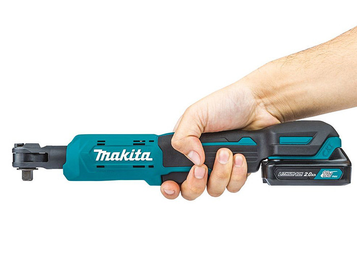 Аккумуляторный ударный гайковерт-трещотка MAKITA WR100DZ