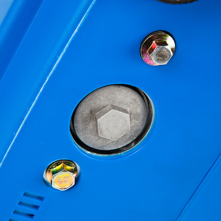 Бензиновый инверторный электрогенератор ЗУБР ЗИГ-1200