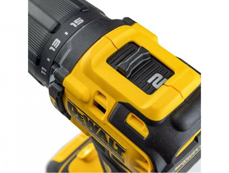 Аккумуляторная дрель-шуруповерт DeWALT DCD709N