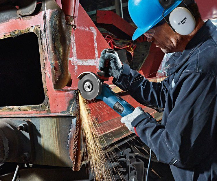 Болгарка BOSCH GWS 19-125 CIE