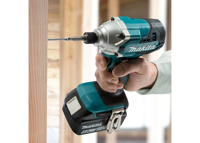 Аккумуляторный ударный шуруповерт MAKITA DTD156SF