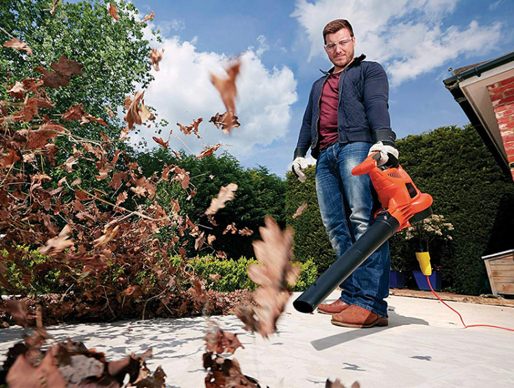 Пылесос-воздуходувка BLACK&DECKER GW3050