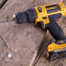 Аккумуляторная дрель-шуруповерт DeWALT DCD716C2