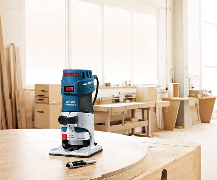 Кромочный фрезер BOSCH GKF 600