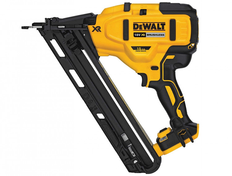 Аккумуляторный гвоздезабиватель DeWALT DCN650N