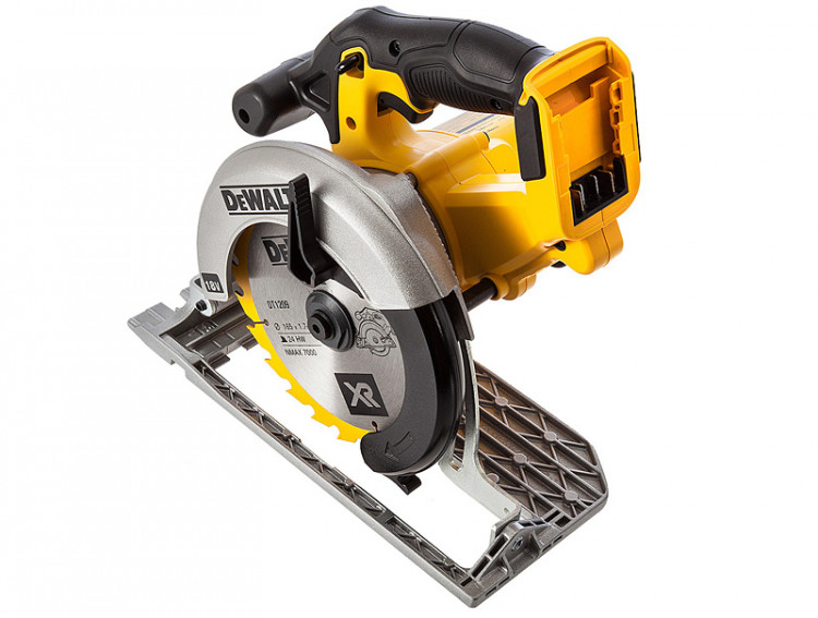 Аккумуляторная дисковая пила DeWALT DCS391N
