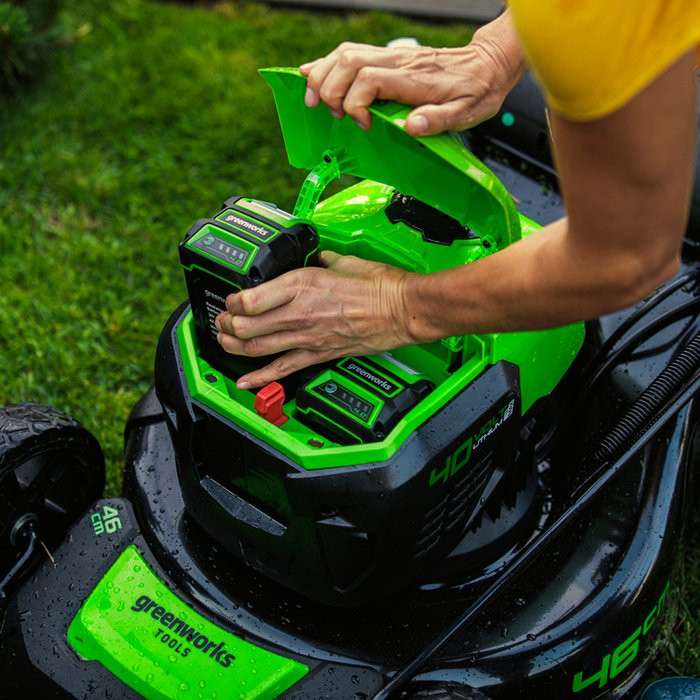 Газонокосилка аккумуляторная Greenworks GD40LM46SPK6