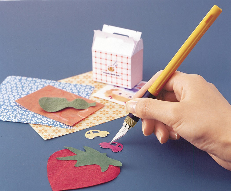 Нож перовой с профильными лезвиями OLFA OL-AK-4