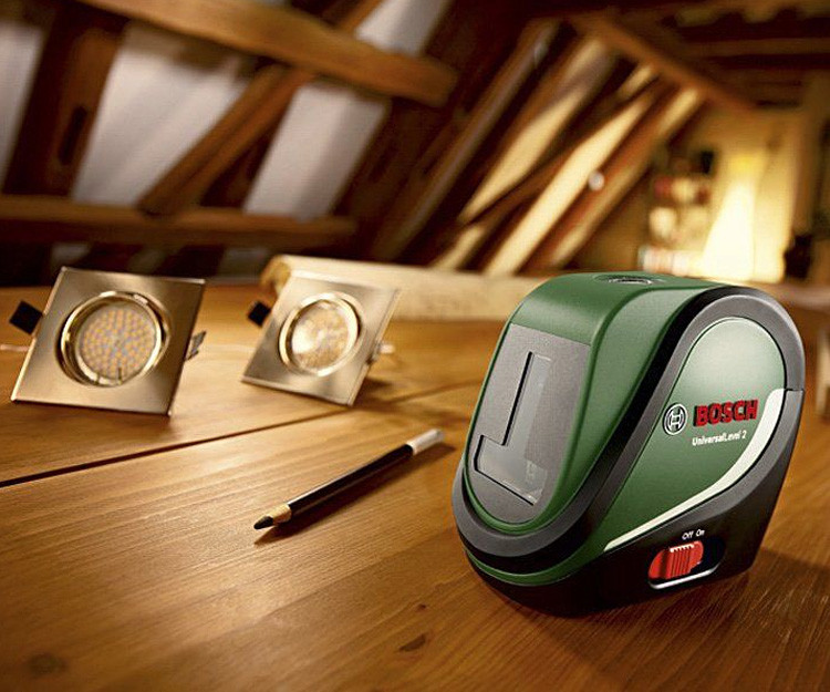 Линейный лазерный нивелир BOSCH UniversalLevel 2 SET