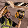 Аккумуляторный гвоздезабиватель DeWALT DCN680NT