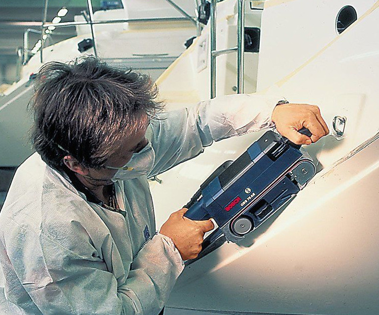 Ленточная шлифмашина BOSCH GBS 75 AE