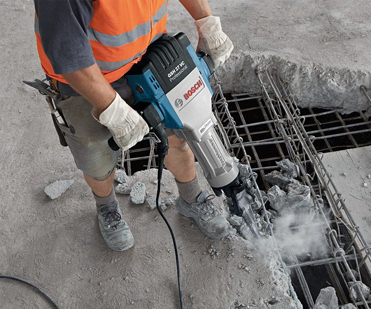 Отбойный молоток BOSCH GSH 27 VC