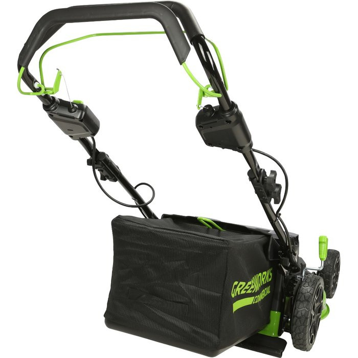Газонокосилка аккумуляторная Greenworks TwinForce, 82V, 61 см, самоходная, бесщеточная, без АКБ и ЗУ